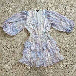 Express Women’s Printed Smocked Waist Tiered Ruffle Mini Dress. Size M. Like-New